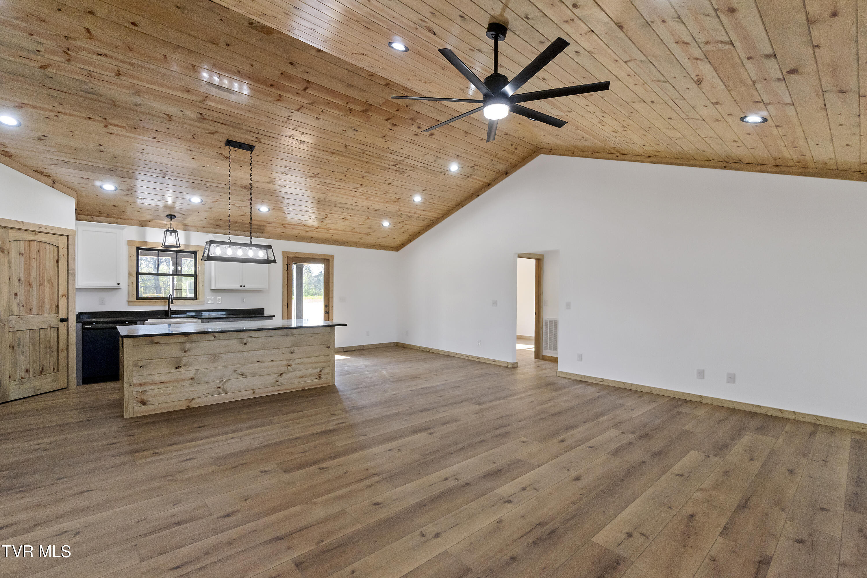 4245 John Graham Road, Greeneville, Tennessee image 8
