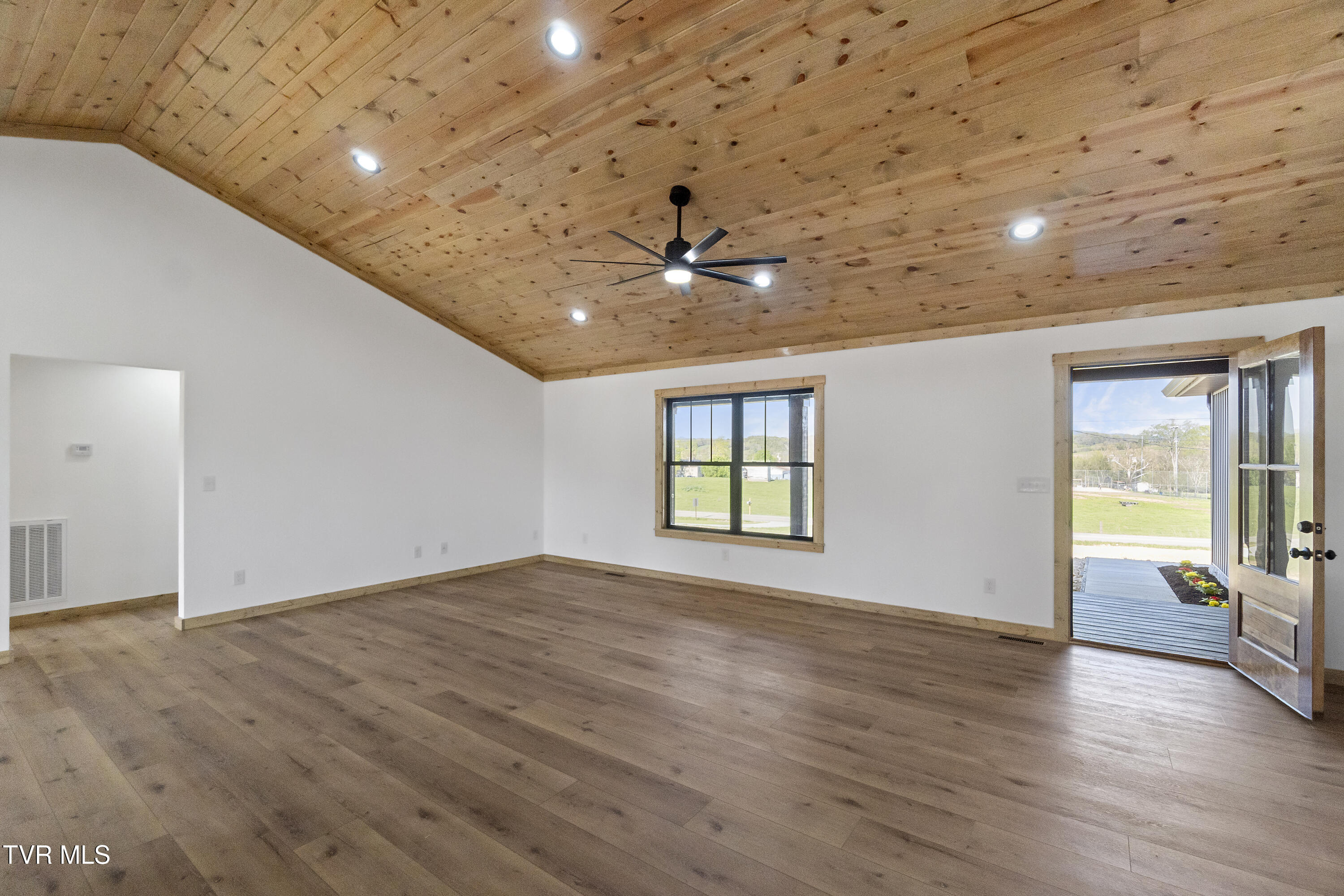 4245 John Graham Road, Greeneville, Tennessee image 6