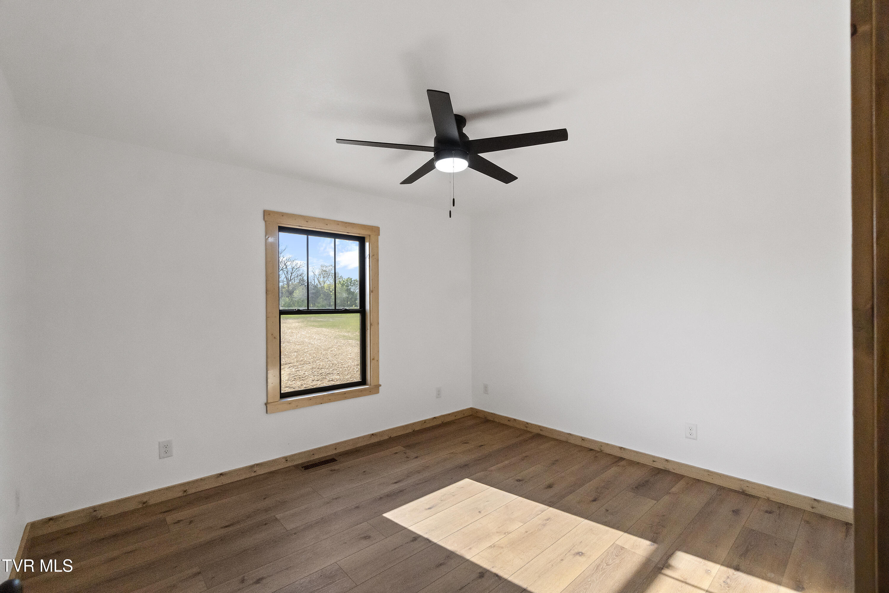 4245 John Graham Road, Greeneville, Tennessee image 14