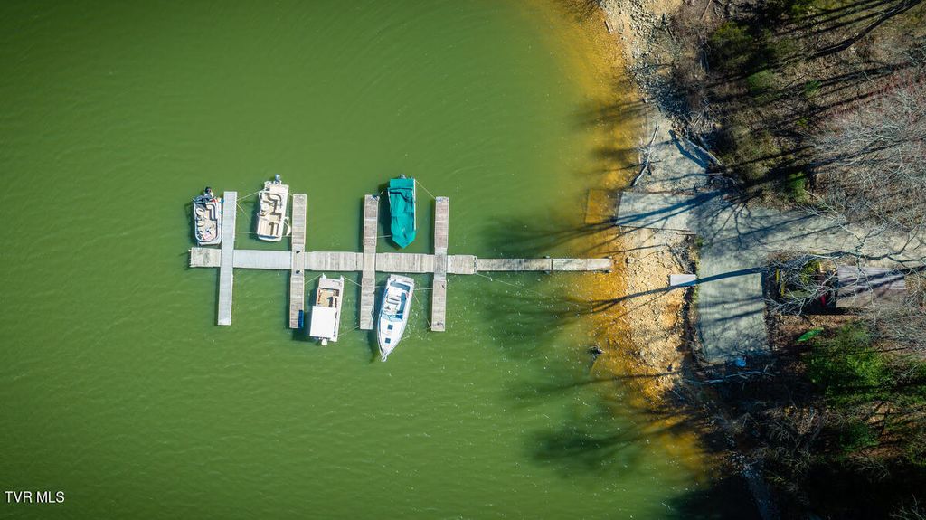 Photo of 601 Watauga Overlook Drive, Butler, TN 37640 (MLS # 9994068)