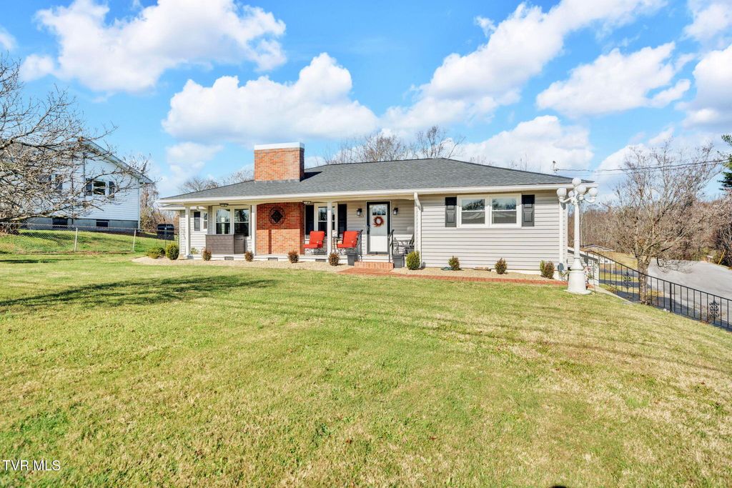 Photo of 1113 Jackson Boulevard, Jonesborough, TN 37659 (MLS # 9988742)