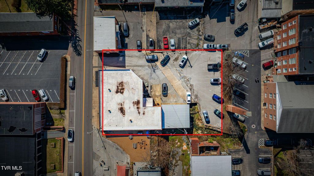 Photo of 105 College Street, Greeneville, TN 37743 (MLS # 9991767)