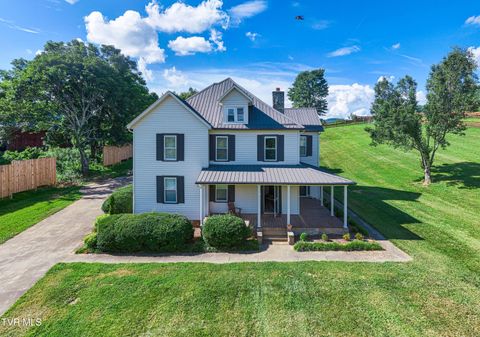 Homes For Sale - 2028 Dry Hill Road<br/> Johnson County, Butler, TN 37640