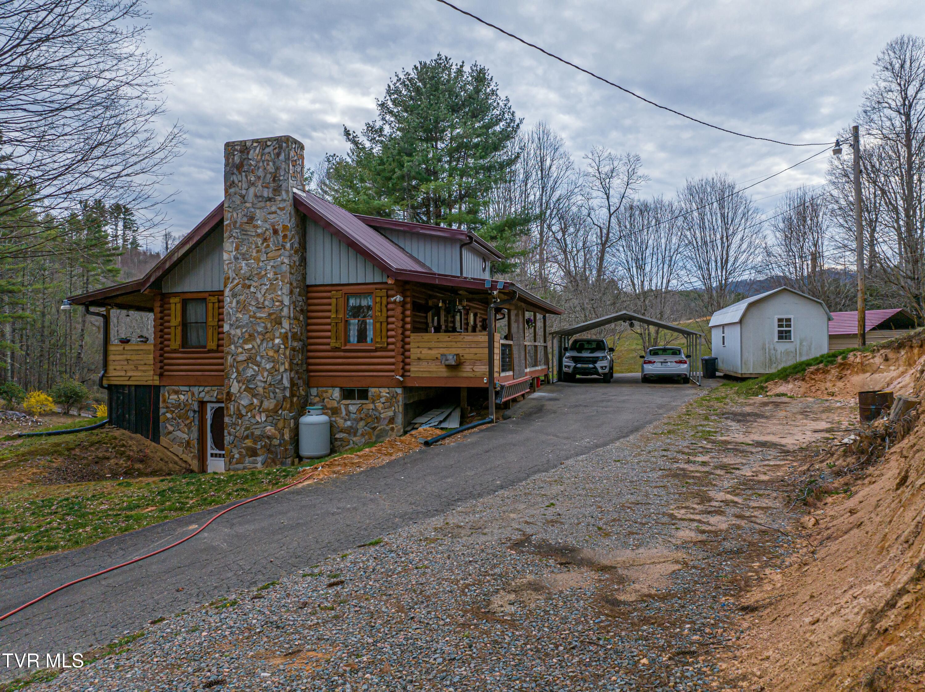 250 Beaver Walk Road, Mountain City, Tennessee image 20