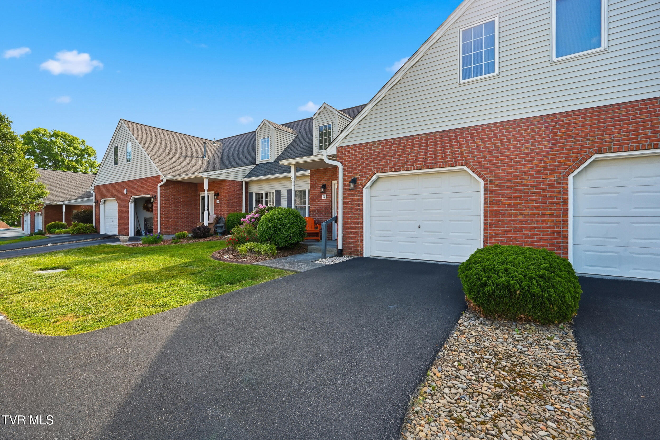 1725 West Lakeview Drive Unit 41