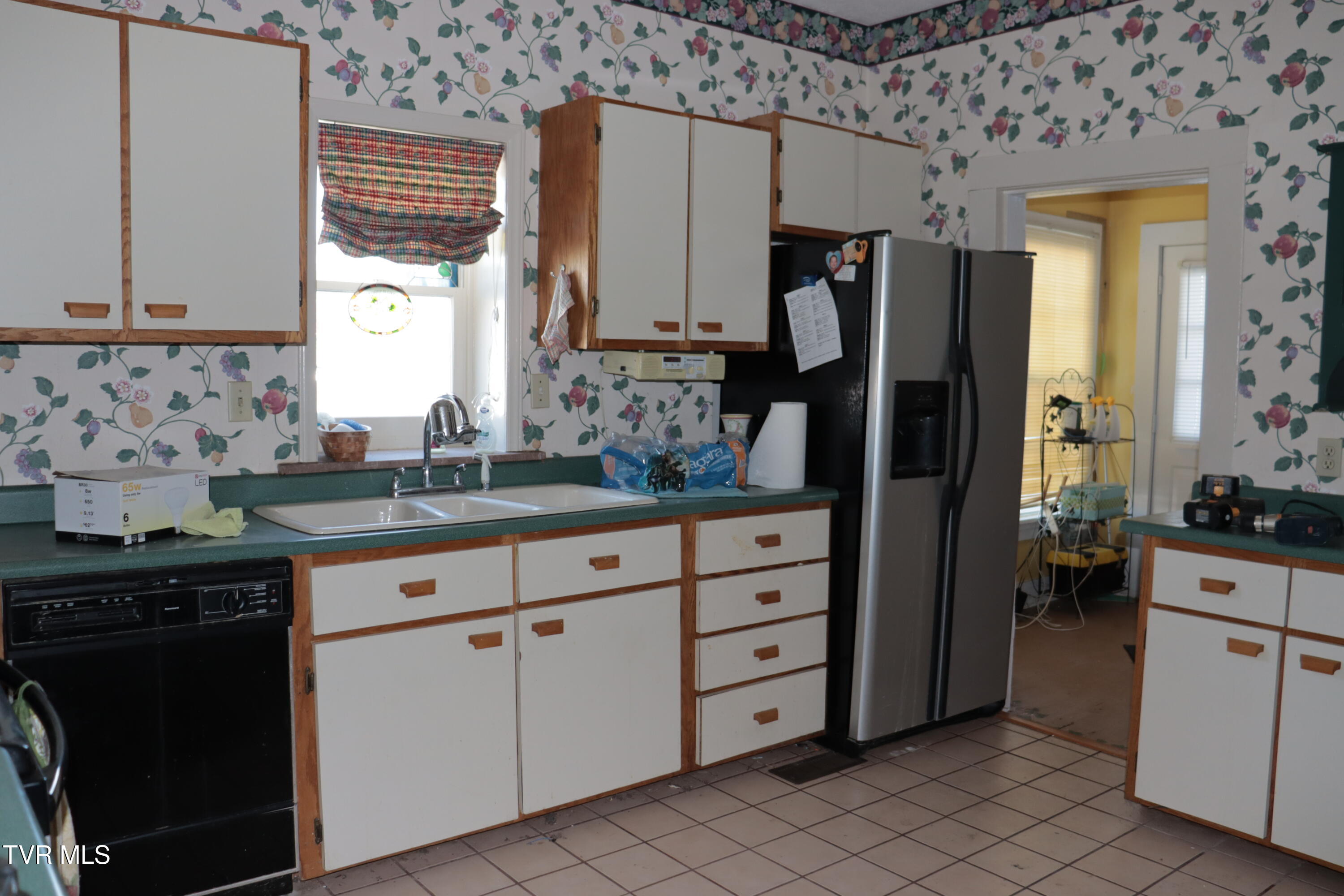 501 Lindsey Street, Bristol, Virginia image 38