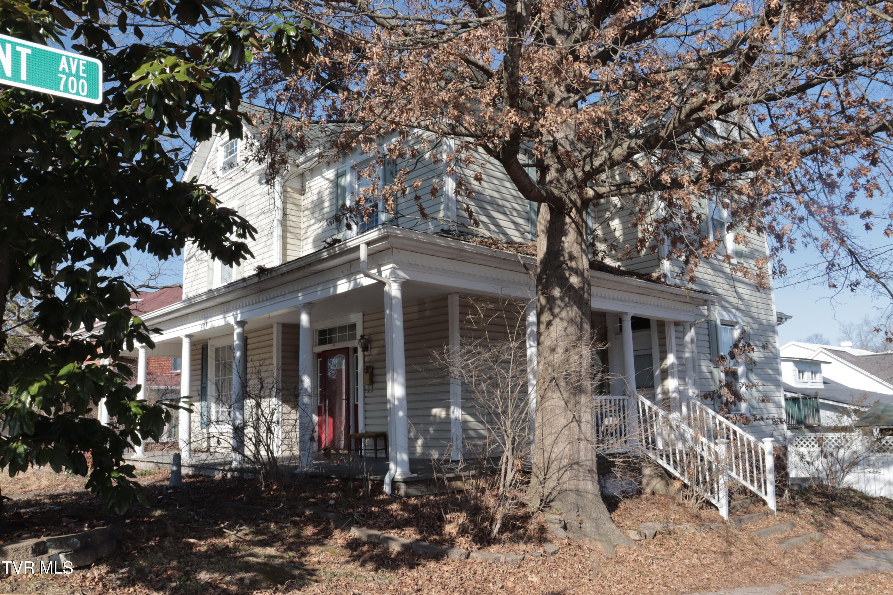 501 Lindsey Street, Bristol, Virginia image 6