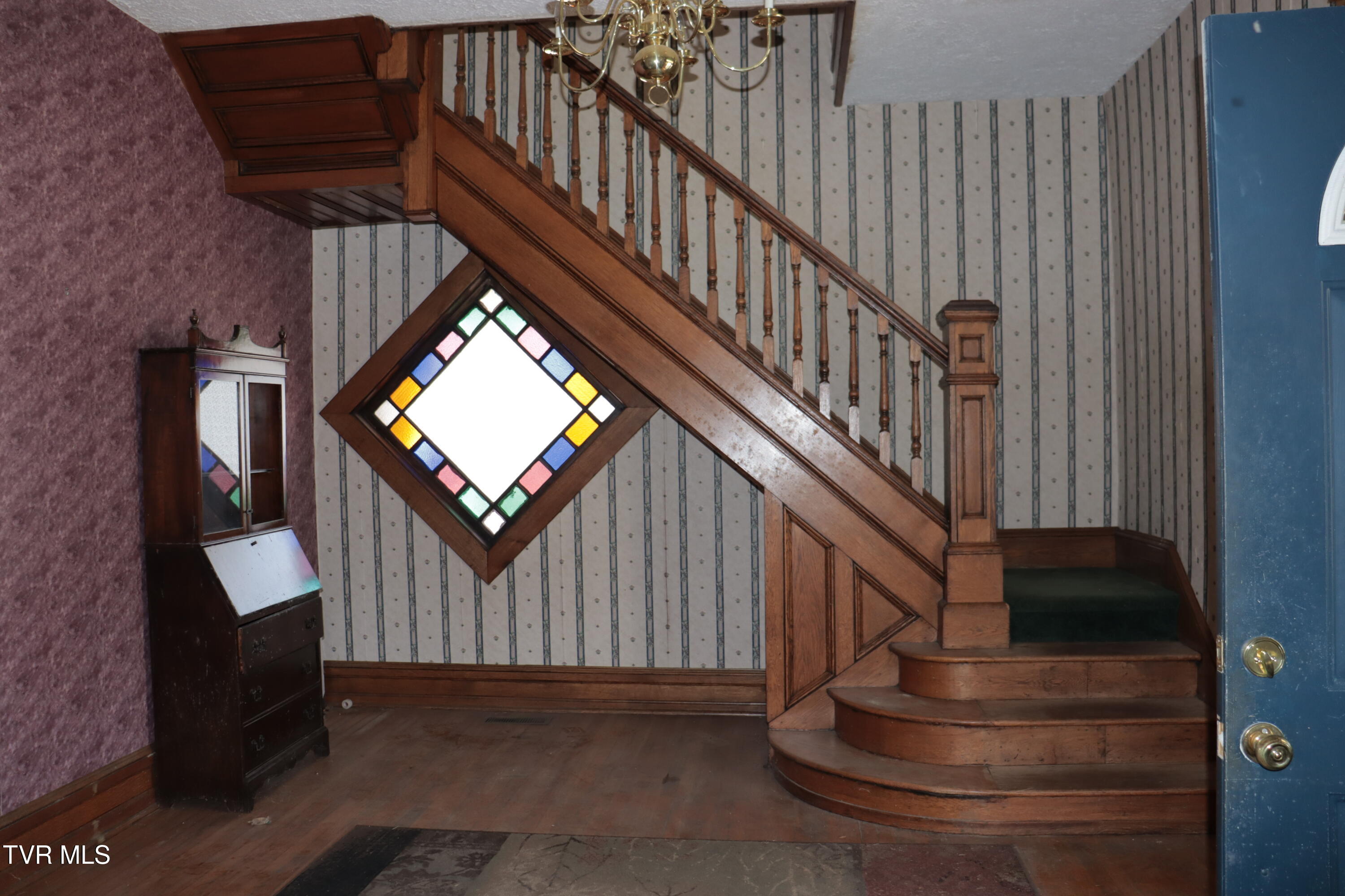 501 Lindsey Street, Bristol, Virginia image 13