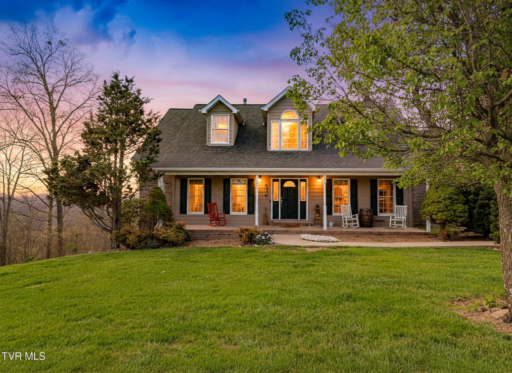 Photo of 512 Wood View Court, Kingsport, TN 37664 (MLS # 9991169)