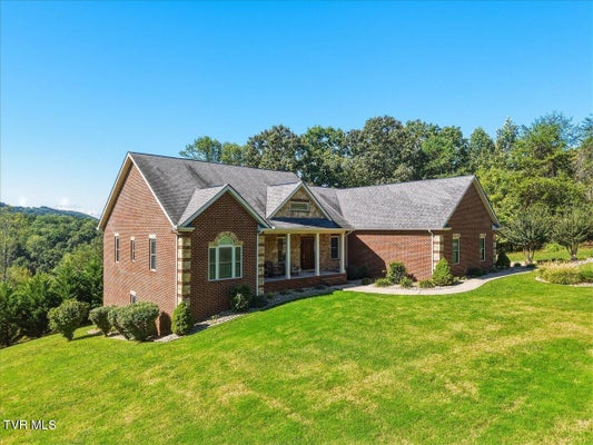 323 INDEPENDENCE DR, JEFFERSON CITY, TN 37760 - Image d6fb0f73c4ec5ba4b17affbaa3c3ea99/3367142638