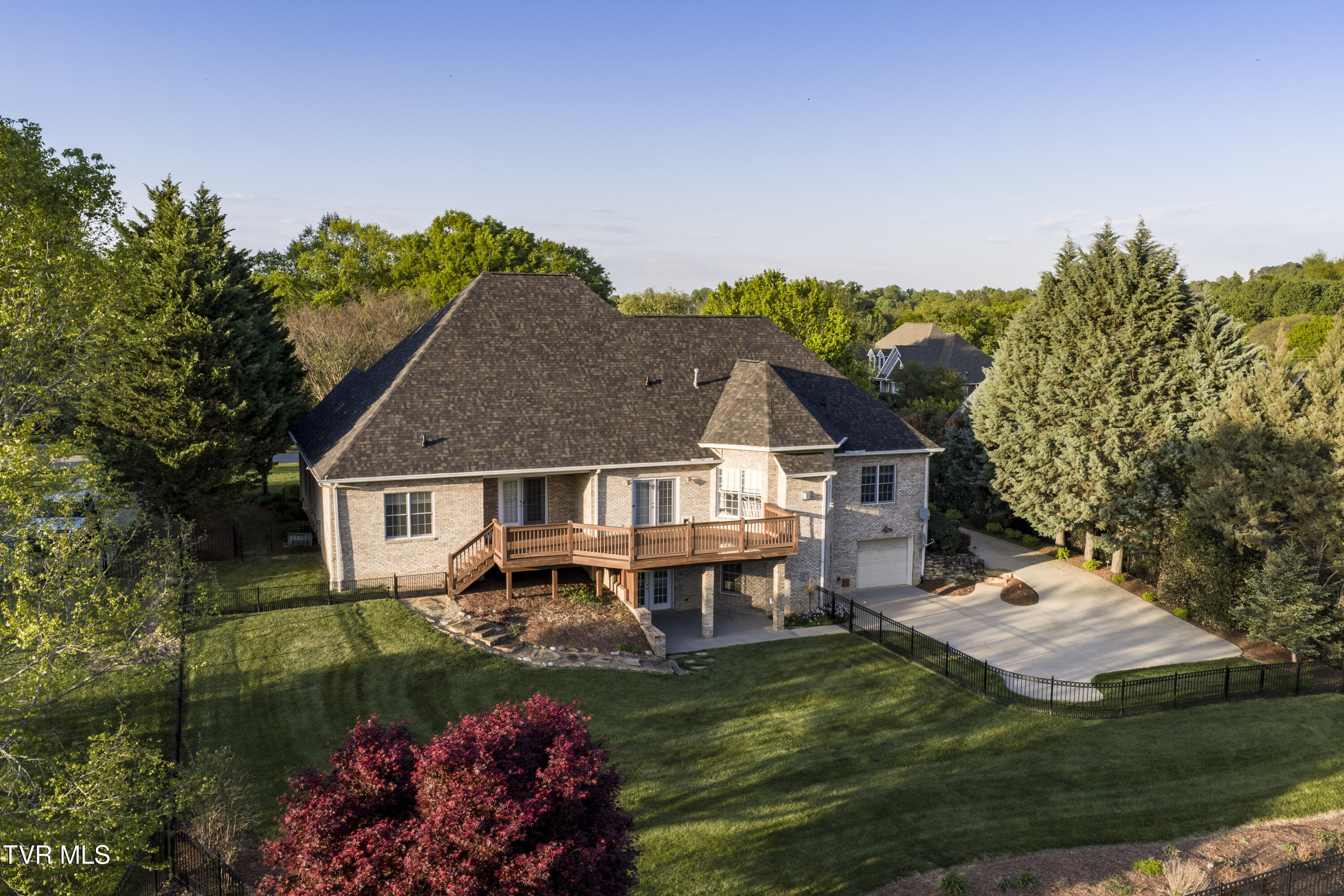 105 Strawberry Field Drive