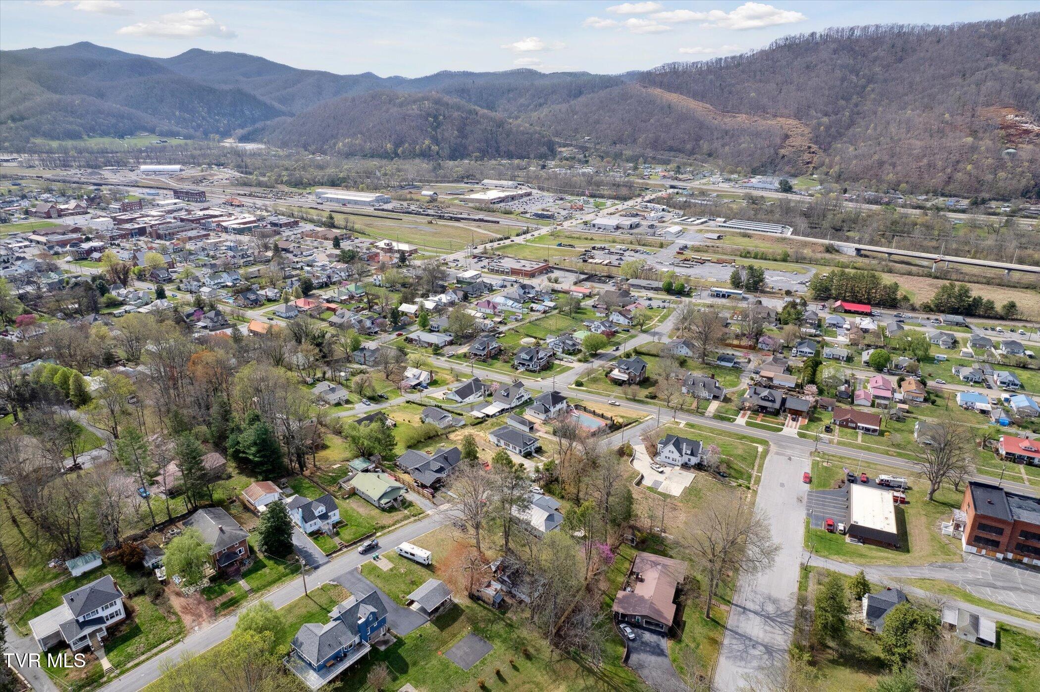 318 Boyd Street, Erwin, Tennessee image 34
