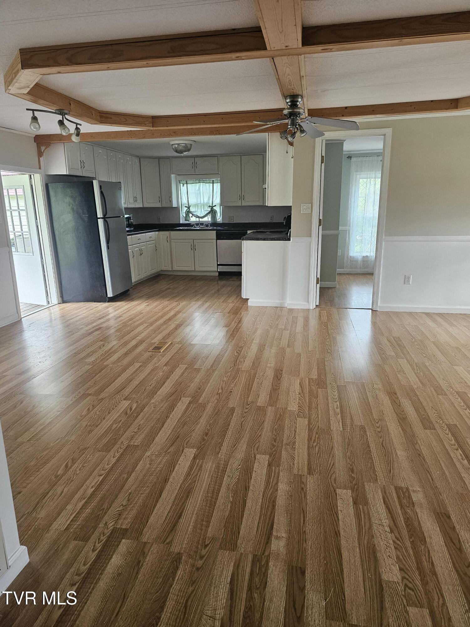 887 South Old Kentucky Road