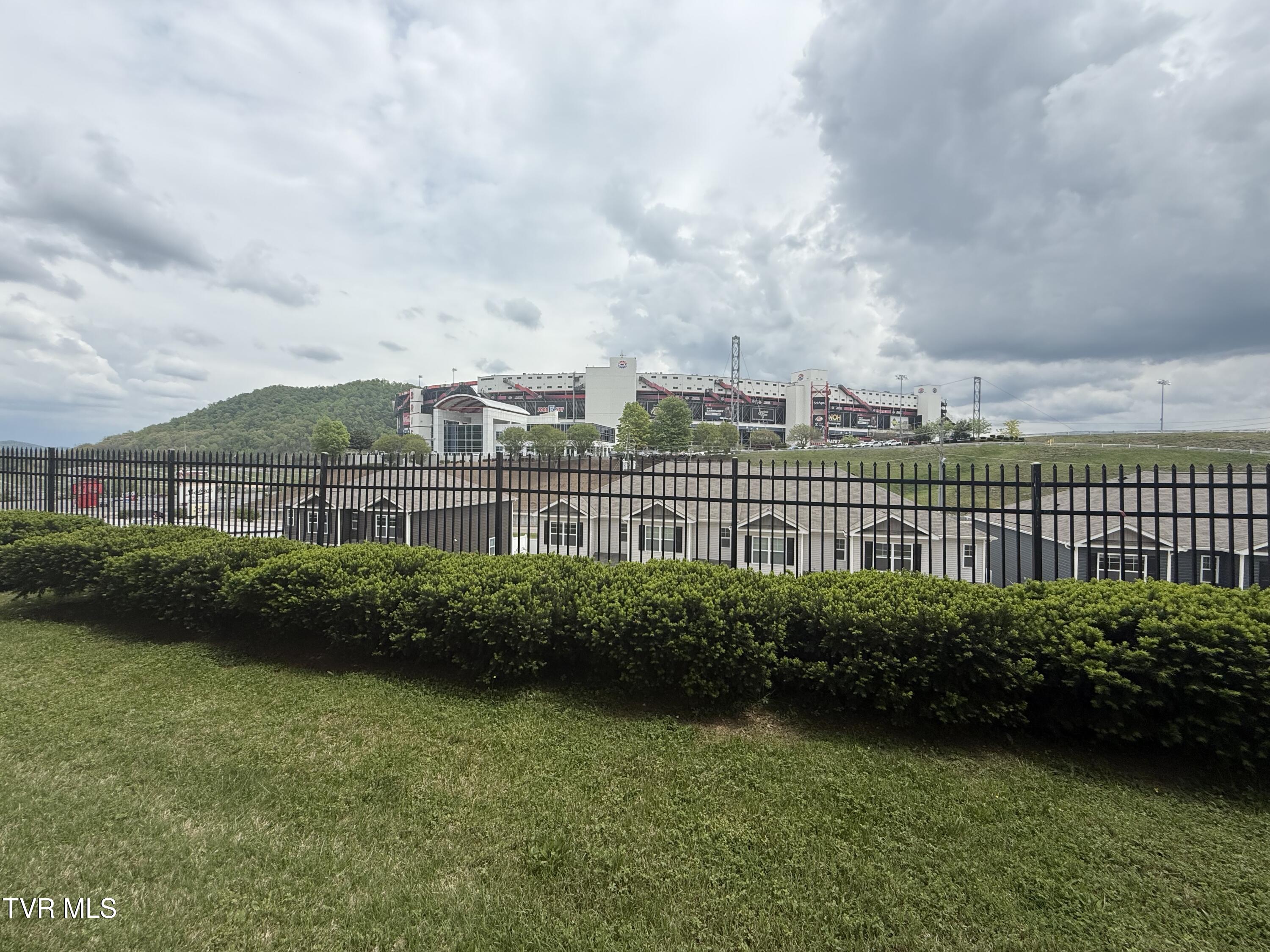 120 Raceday Center Drive #104, Bristol, Tennessee image 16