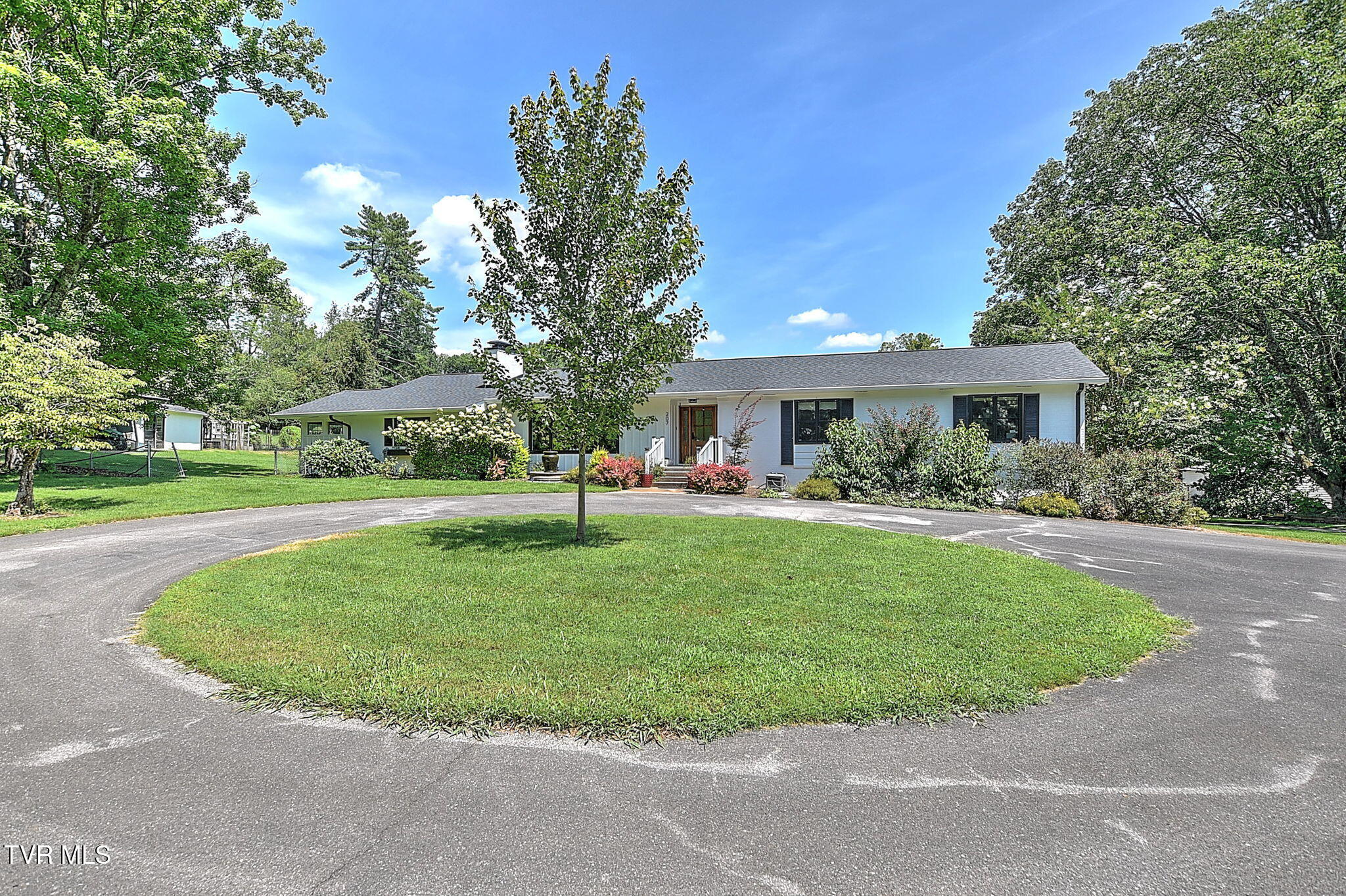 207 Maple Tree Drive