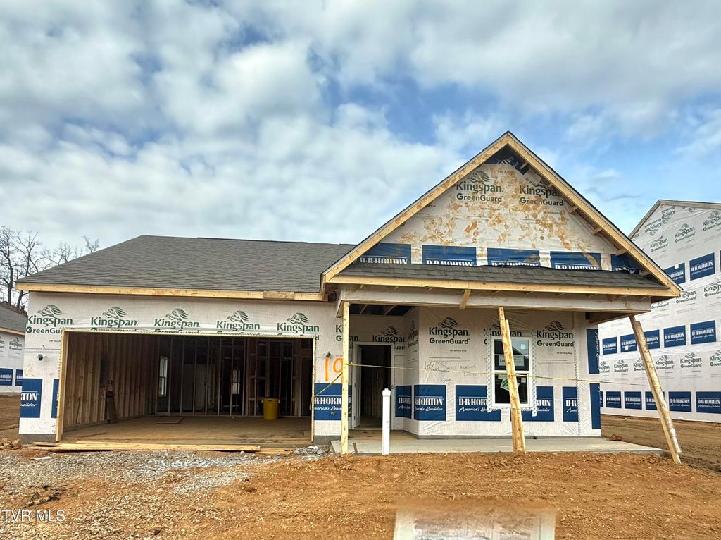 Photo of 682 Saint Andrews Drive Dr, Kingsport, TN 37664 (MLS # 9986766)