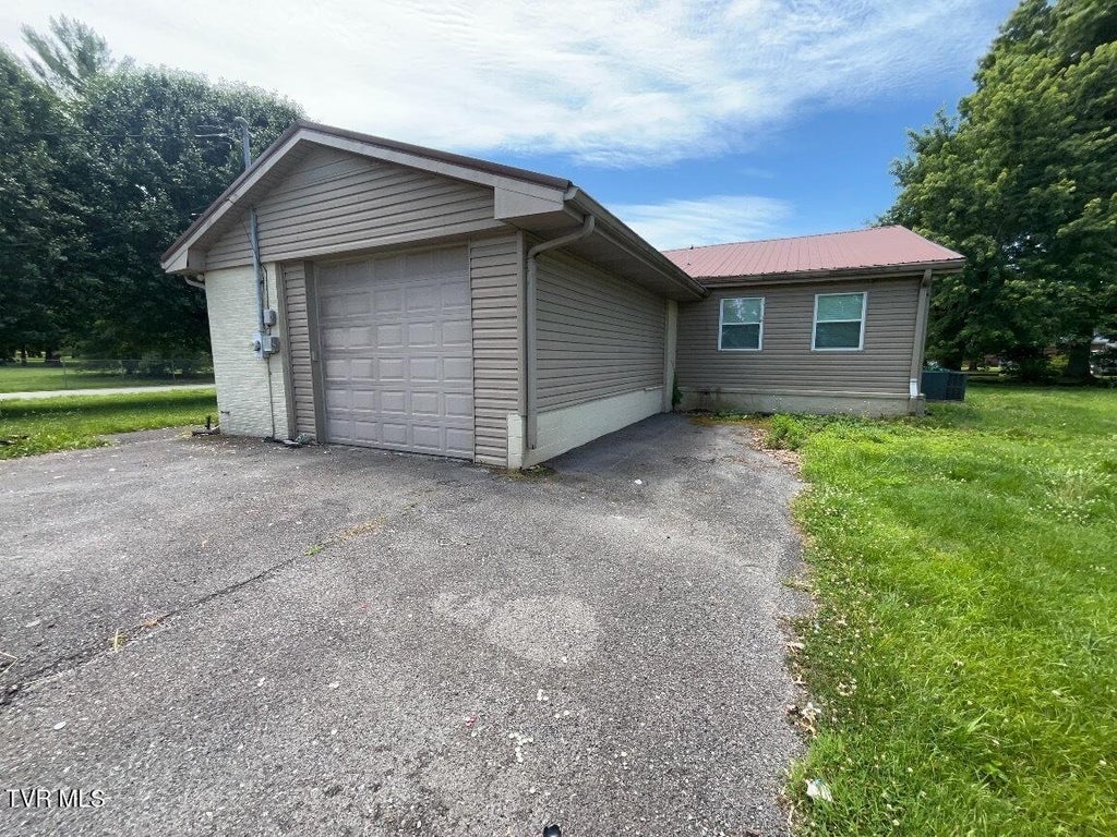 Photo of 463 Rankin Road, Newport, TN 37821 (MLS # 9996920)
