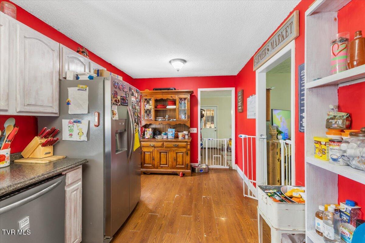 224 Dogwood Drive, Surgoinsville, Tennessee image 13