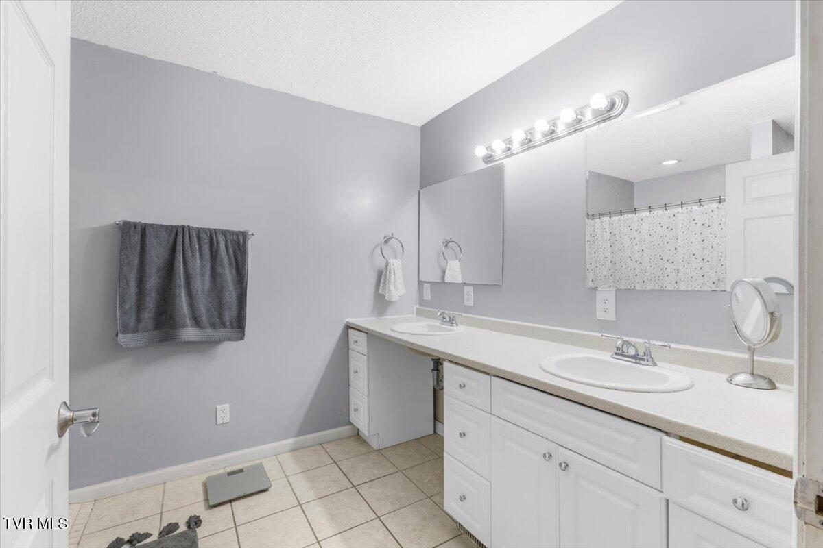 224 Dogwood Drive, Surgoinsville, Tennessee image 25