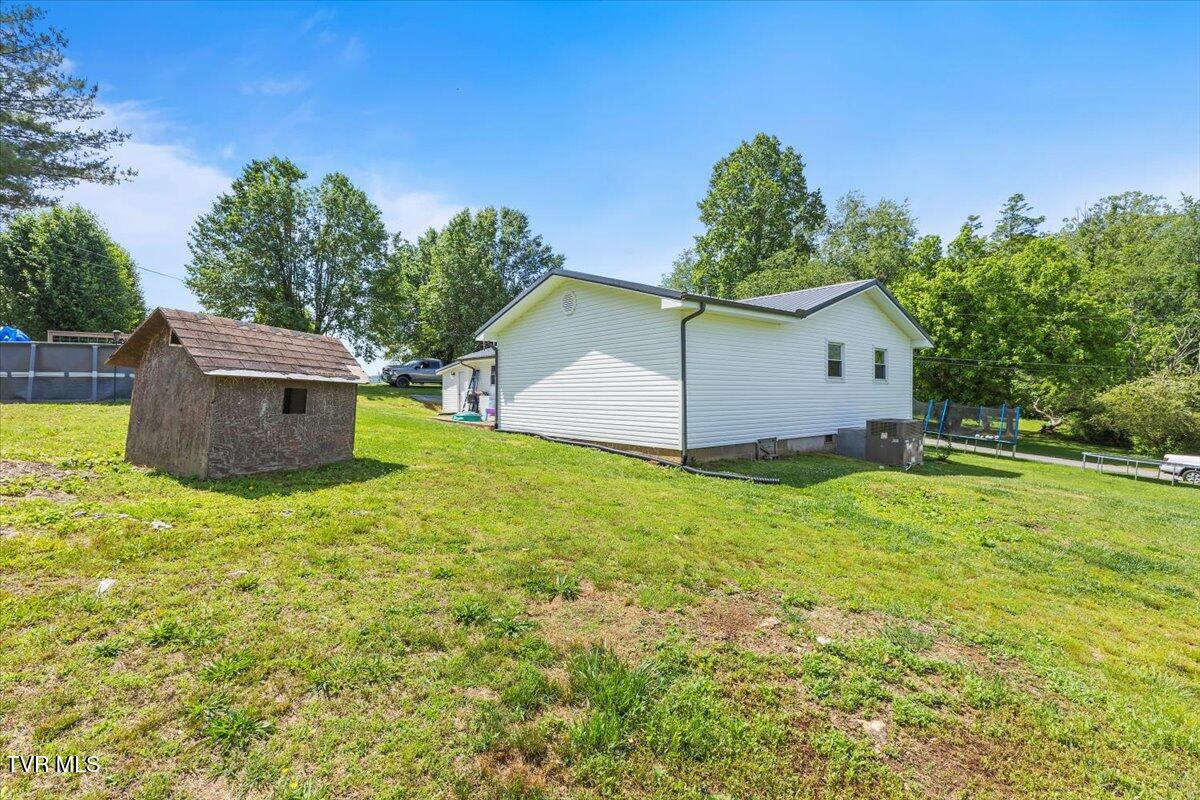 224 Dogwood Drive, Surgoinsville, Tennessee image 39