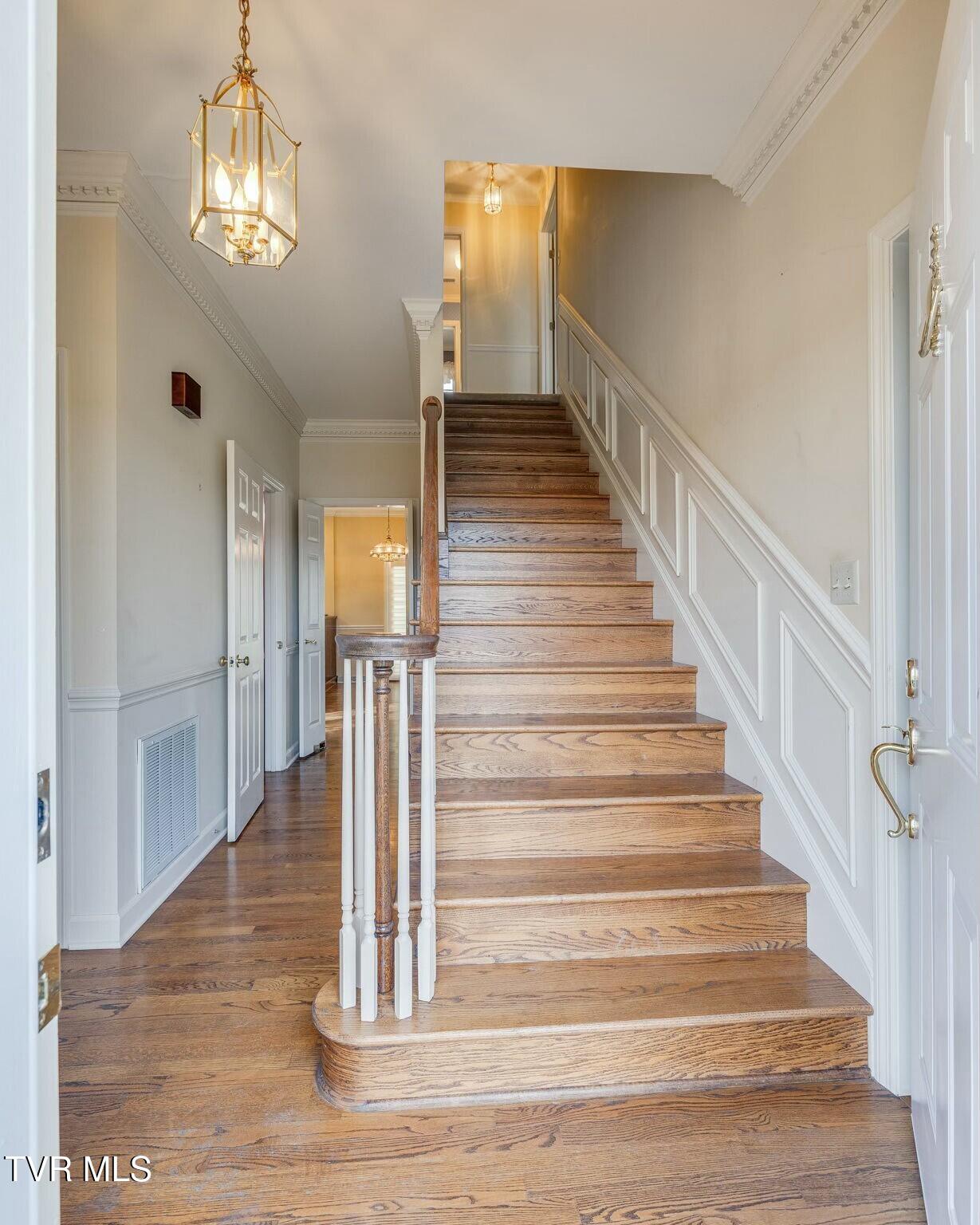 2017 Springfield Avenue