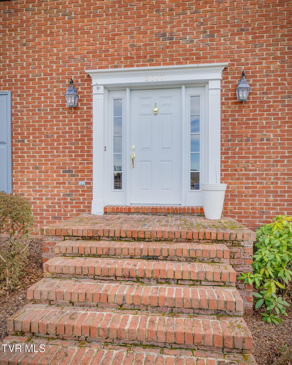 2017 Springfield Avenue