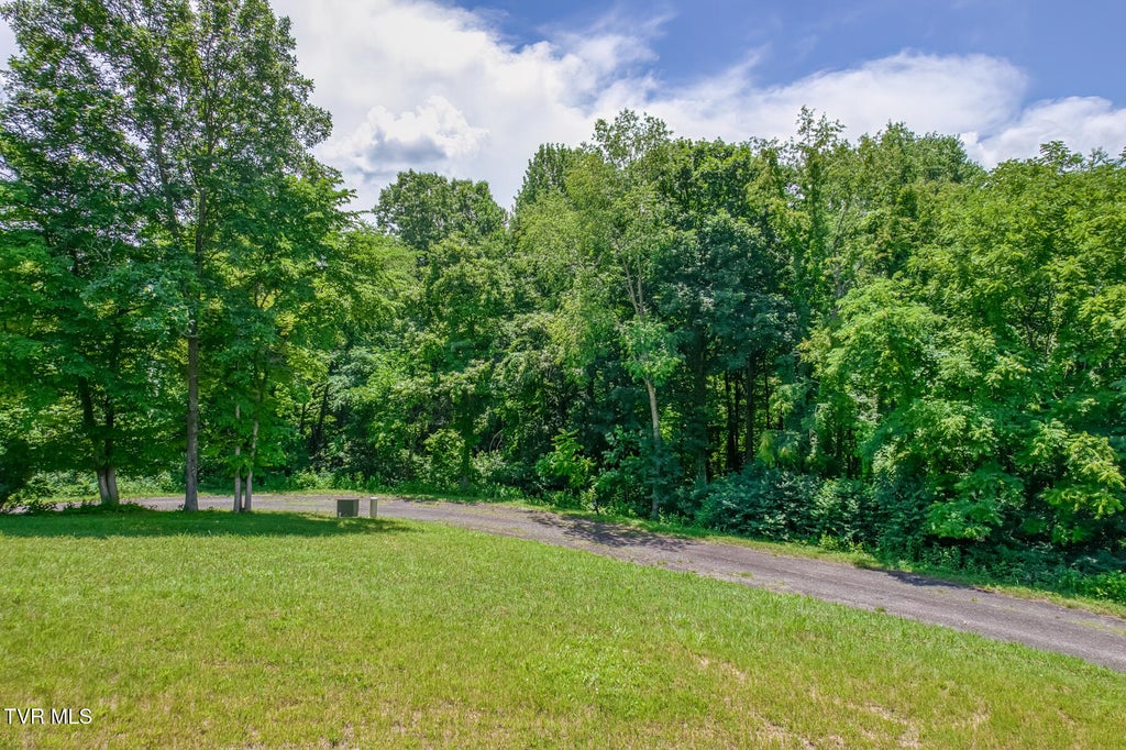 Photo of 50 Dry Hill Road, Butler, TN 37640 (MLS # 9997782)