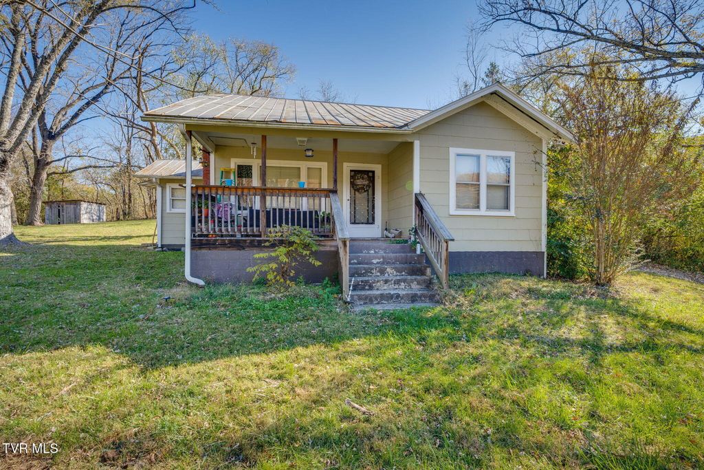 Photo of 2345 Allens Bridge Road, Greeneville, TN 37743 (MLS # 9988085)