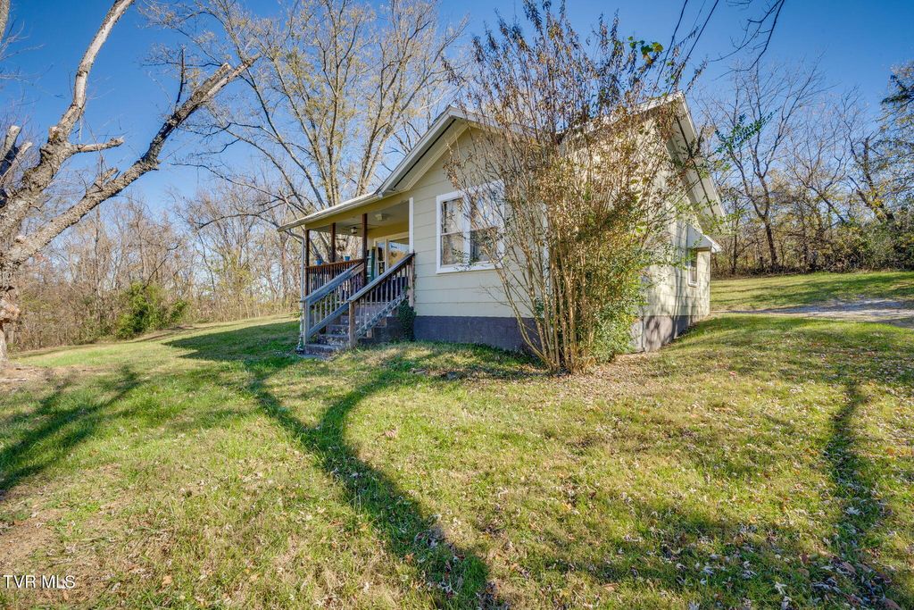 Photo of 2345 Allens Bridge Road, Greeneville, TN 37743 (MLS # 9988085)