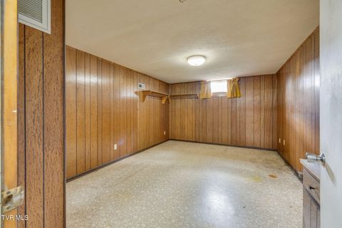 Tiny photo for 434 Meadow Lark Street, Weber City, VA 24290 (MLS # 9986440)