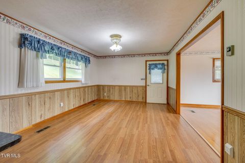 Tiny photo for 434 Meadow Lark Street, Weber City, VA 24290 (MLS # 9986440)