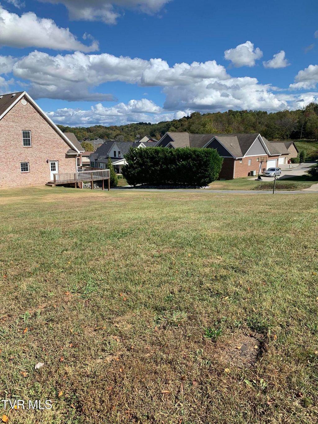Photo of 302 Harbor Approach, Johnson City, TN 37601 (MLS # 9986895)