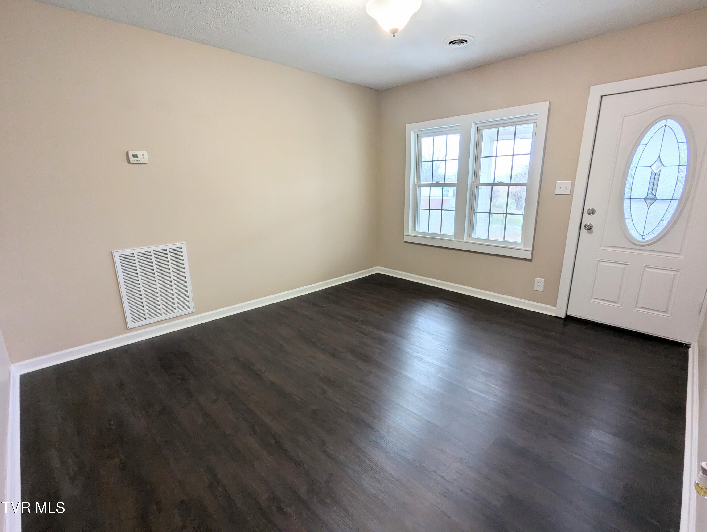 228 Mae Mckee Road, Chuckey, Tennessee image 4