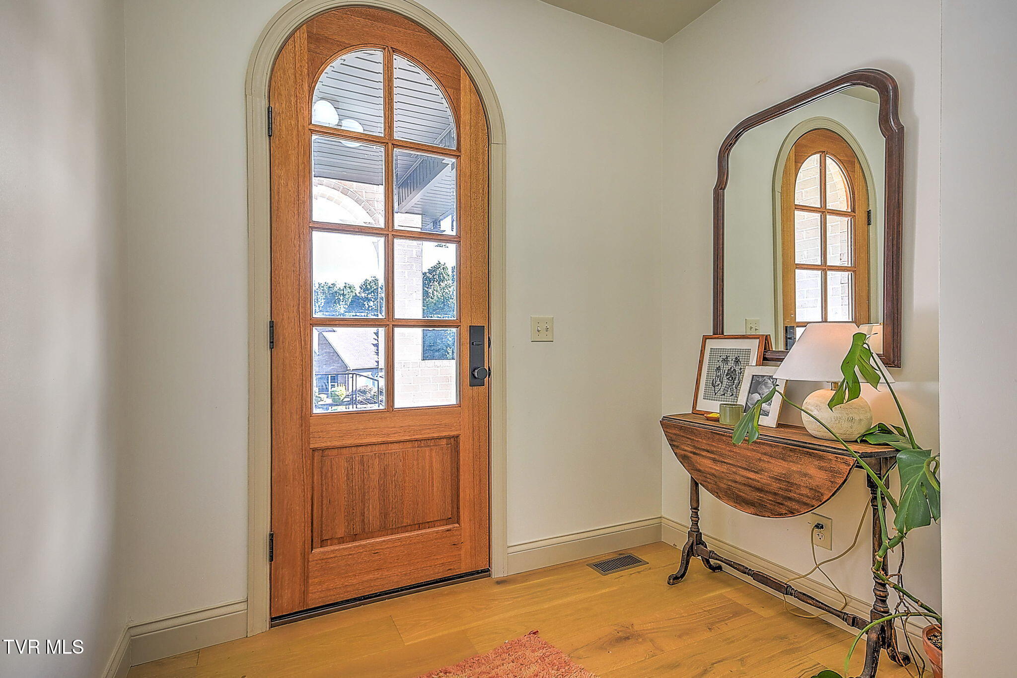 10 Walnut Grove Court