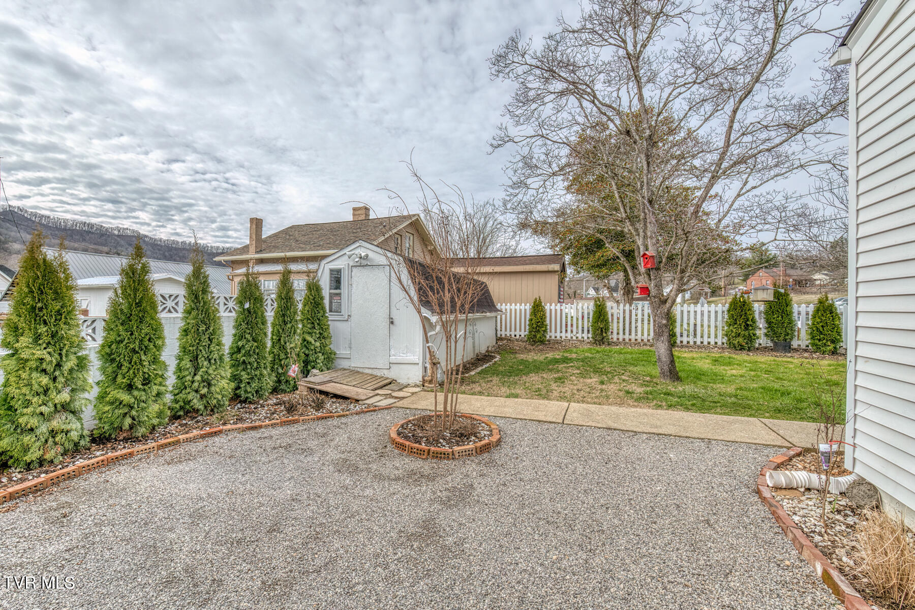 310 East Jackson Street, Gate City, Virginia image 37