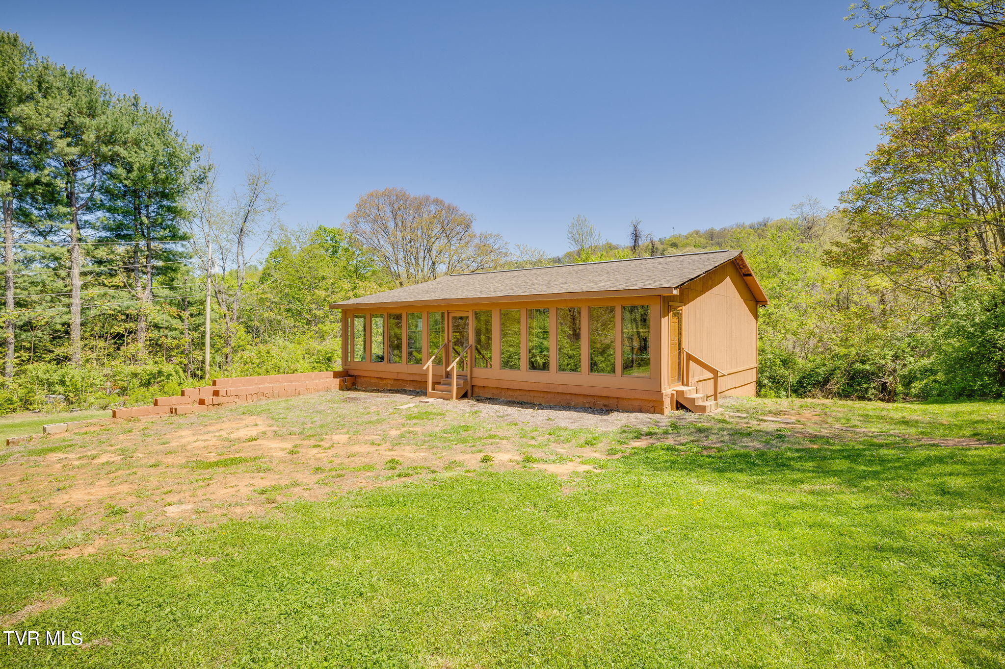 1736 Jellicorse Road, Morristown, Tennessee image 3