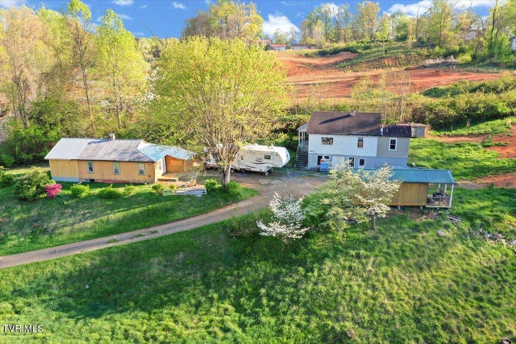 Photo of 1201 N &amp; 1201 1/2 Street, Johnson City, TN 37615 (MLS # 9993906)