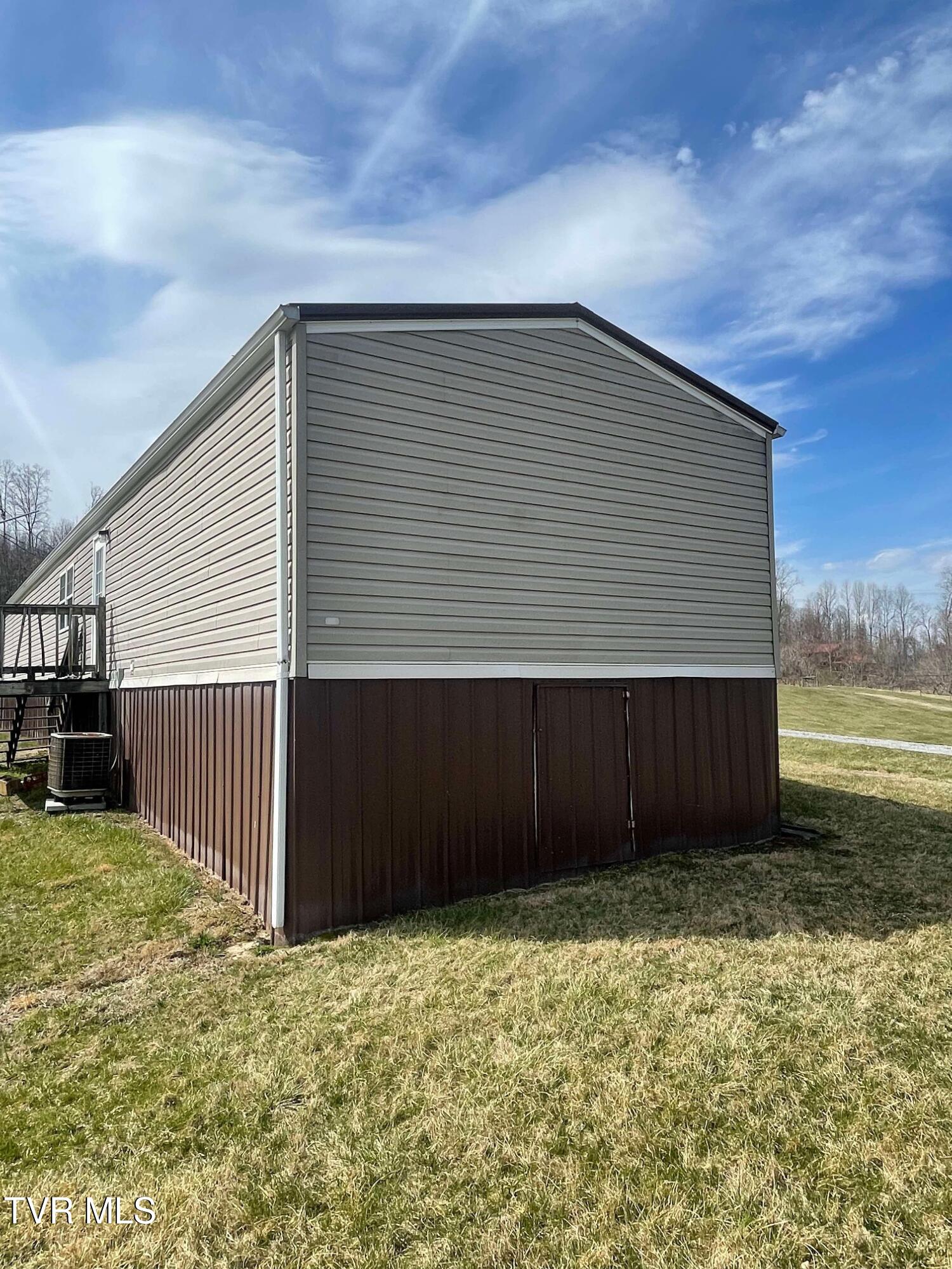233 Emmitt Allen Farm Road, Jonesville, Virginia image 23