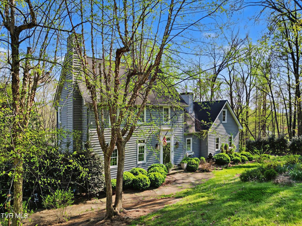 Photo of 150 Pine Straw Ridge, Greeneville, TN 37745 (MLS # 9993535)