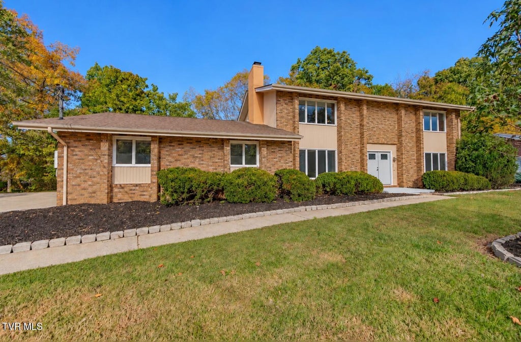 Photo of 2616 Suffolk Street, Kingsport, TN 37660 (MLS # 10002565)