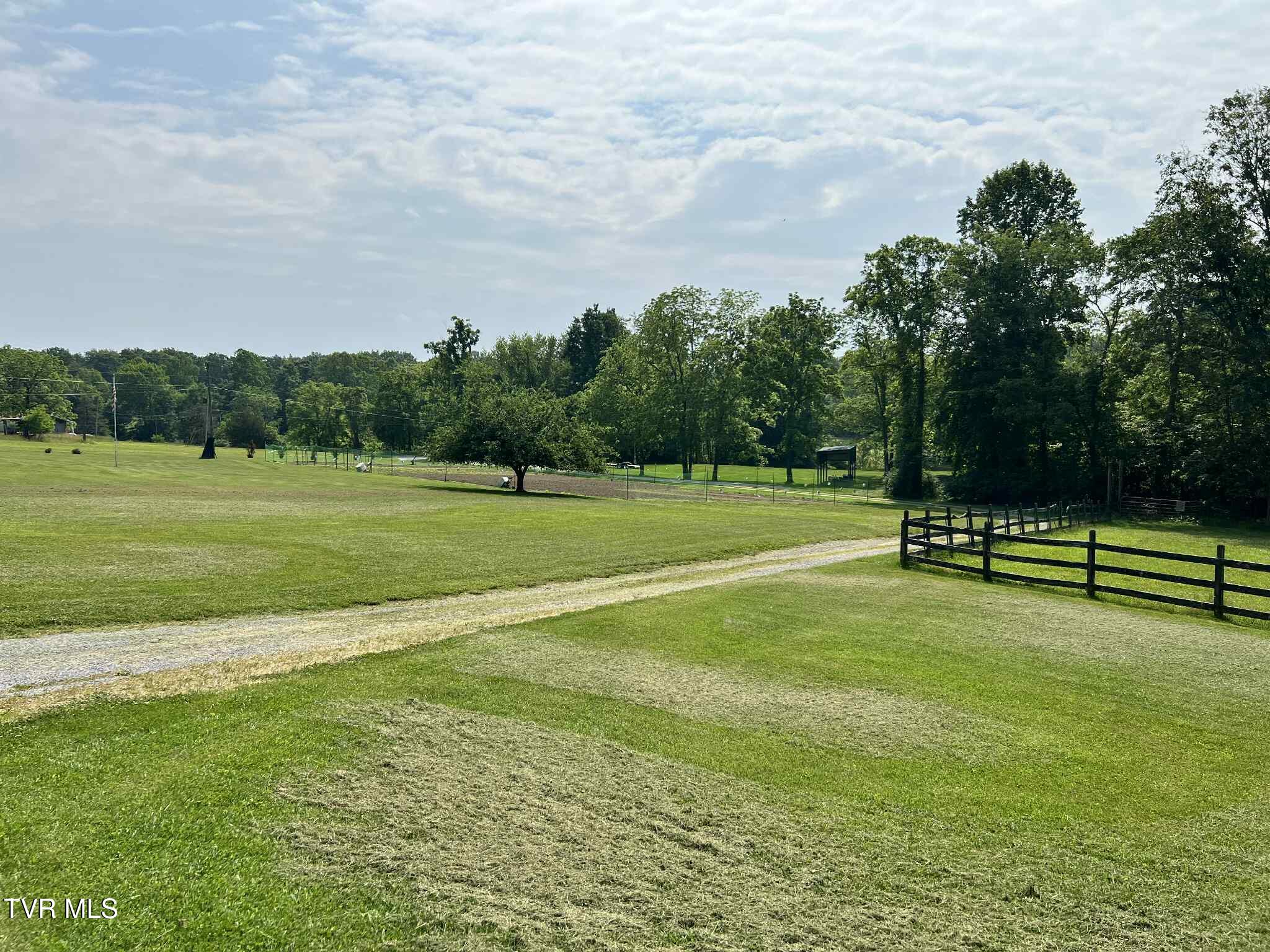 12615 Star Branch Road, Coeburn, Virginia image 3