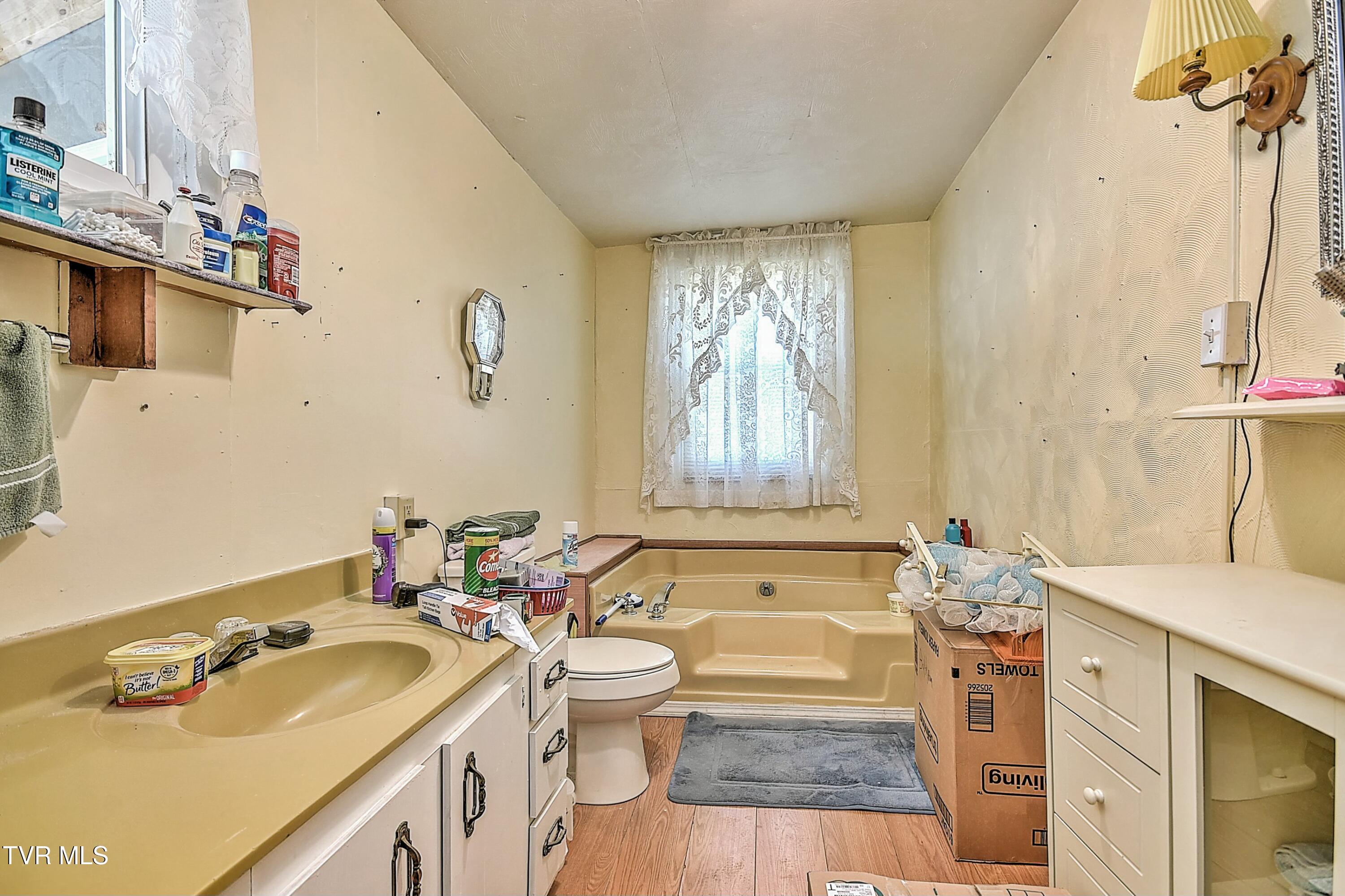 908 Weaver Pike, Bristol, Tennessee image 28