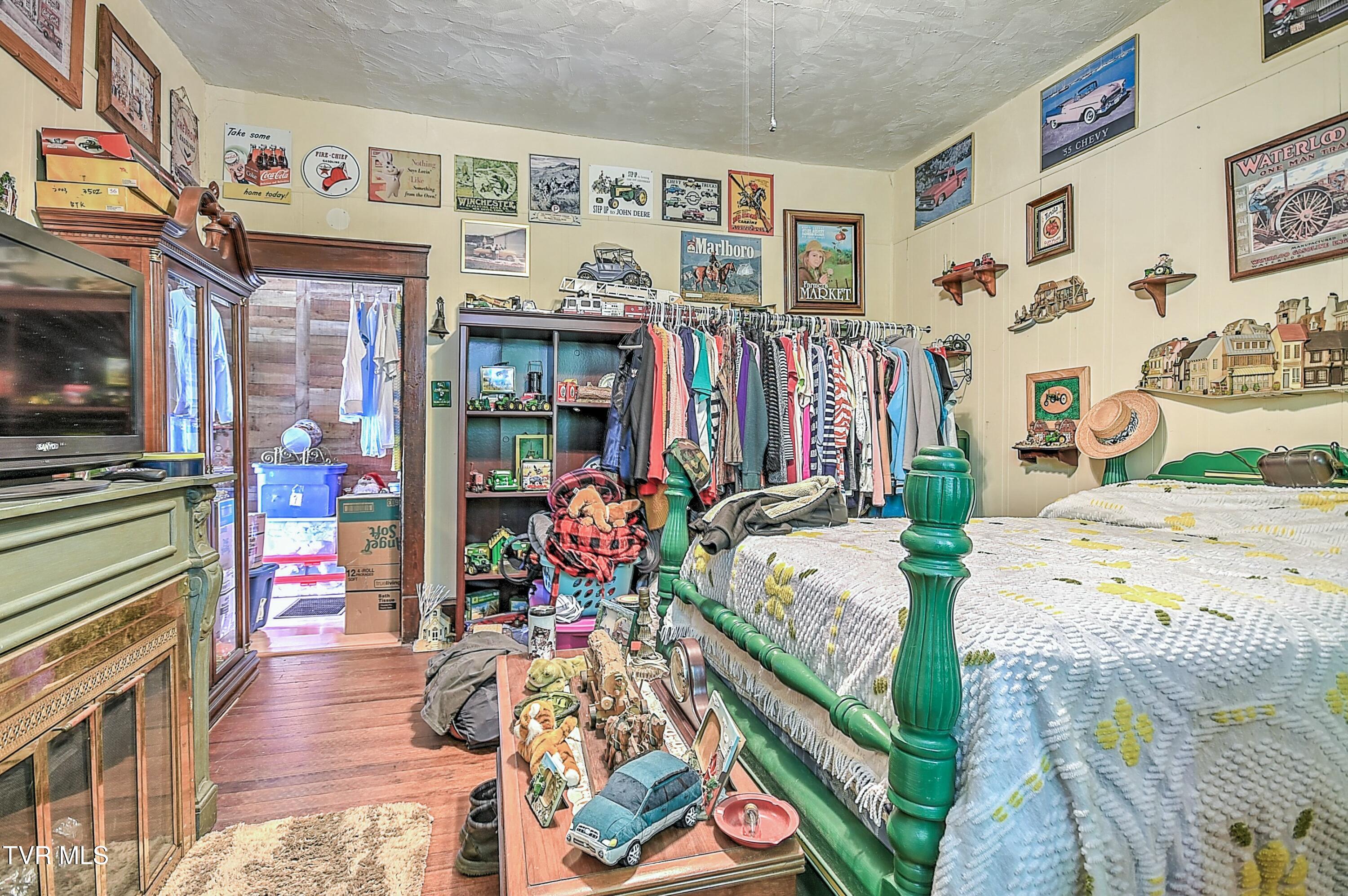 908 Weaver Pike, Bristol, Tennessee image 37
