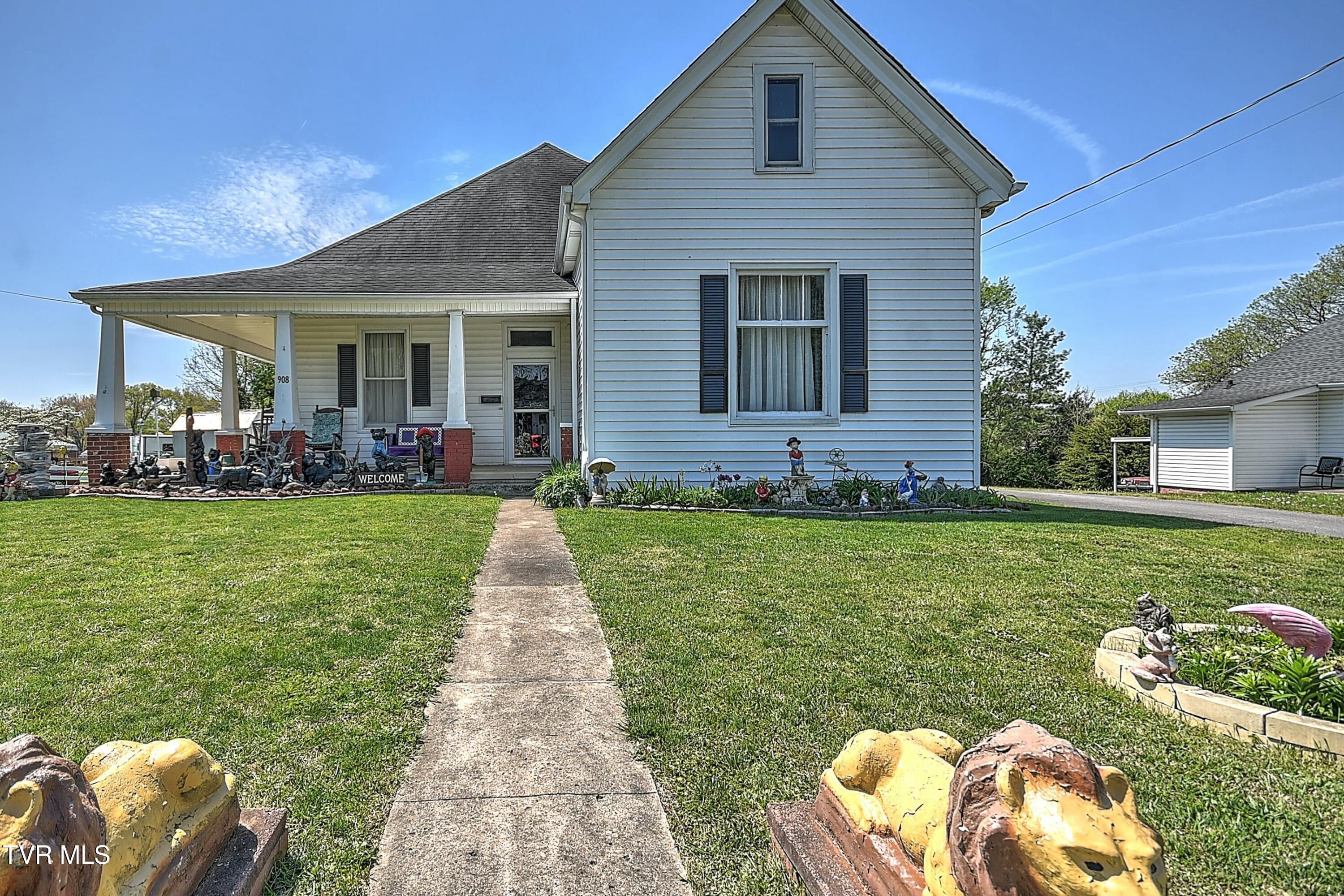 908 Weaver Pike, Bristol, Tennessee image 1