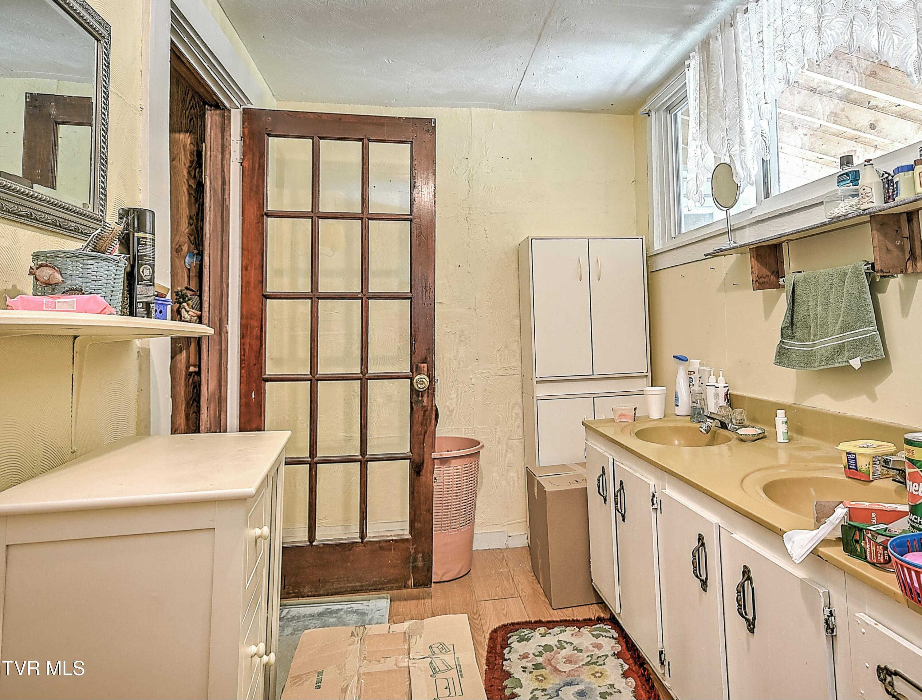 908 Weaver Pike, Bristol, Tennessee image 27