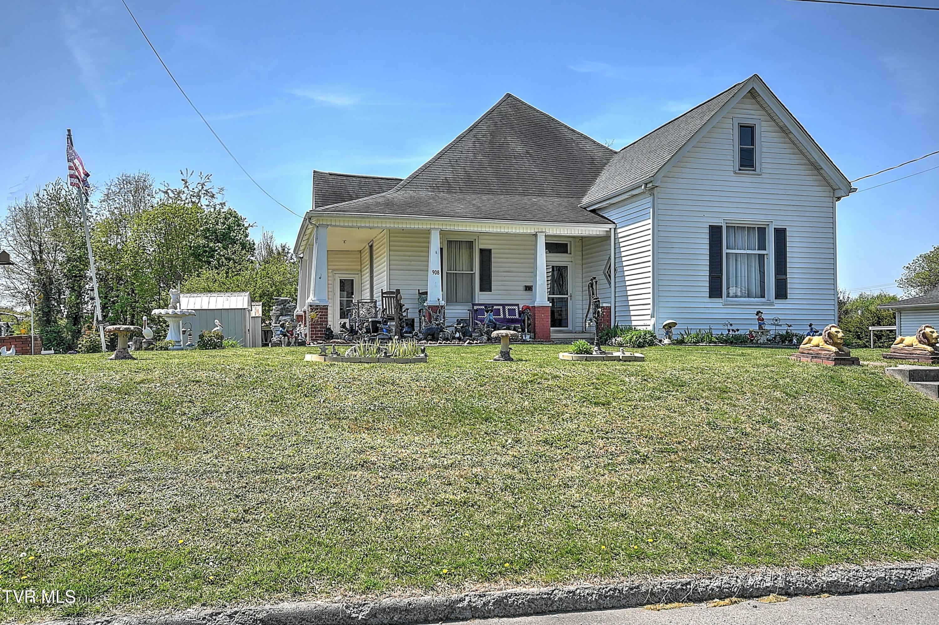 908 Weaver Pike, Bristol, Tennessee image 2