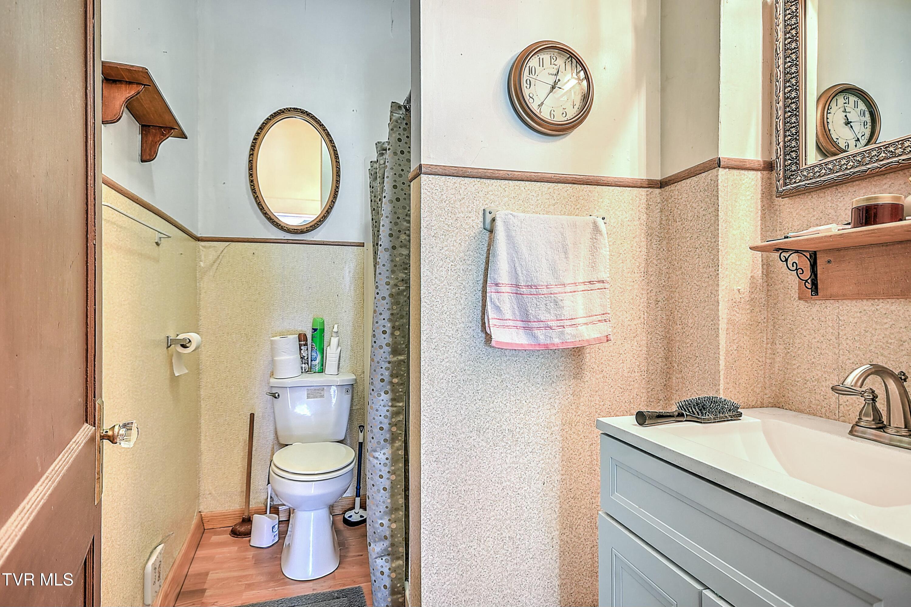 908 Weaver Pike, Bristol, Tennessee image 32