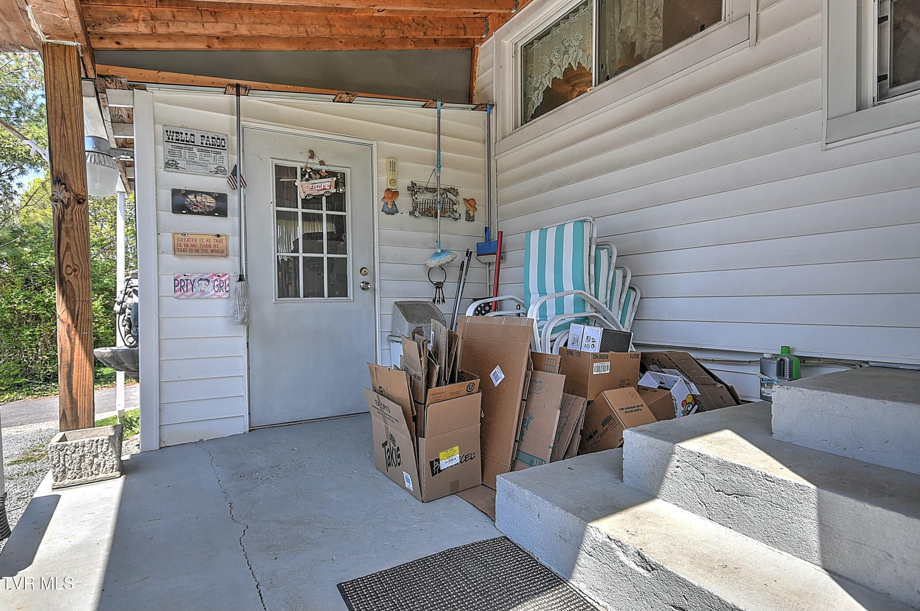 908 Weaver Pike, Bristol, Tennessee image 11