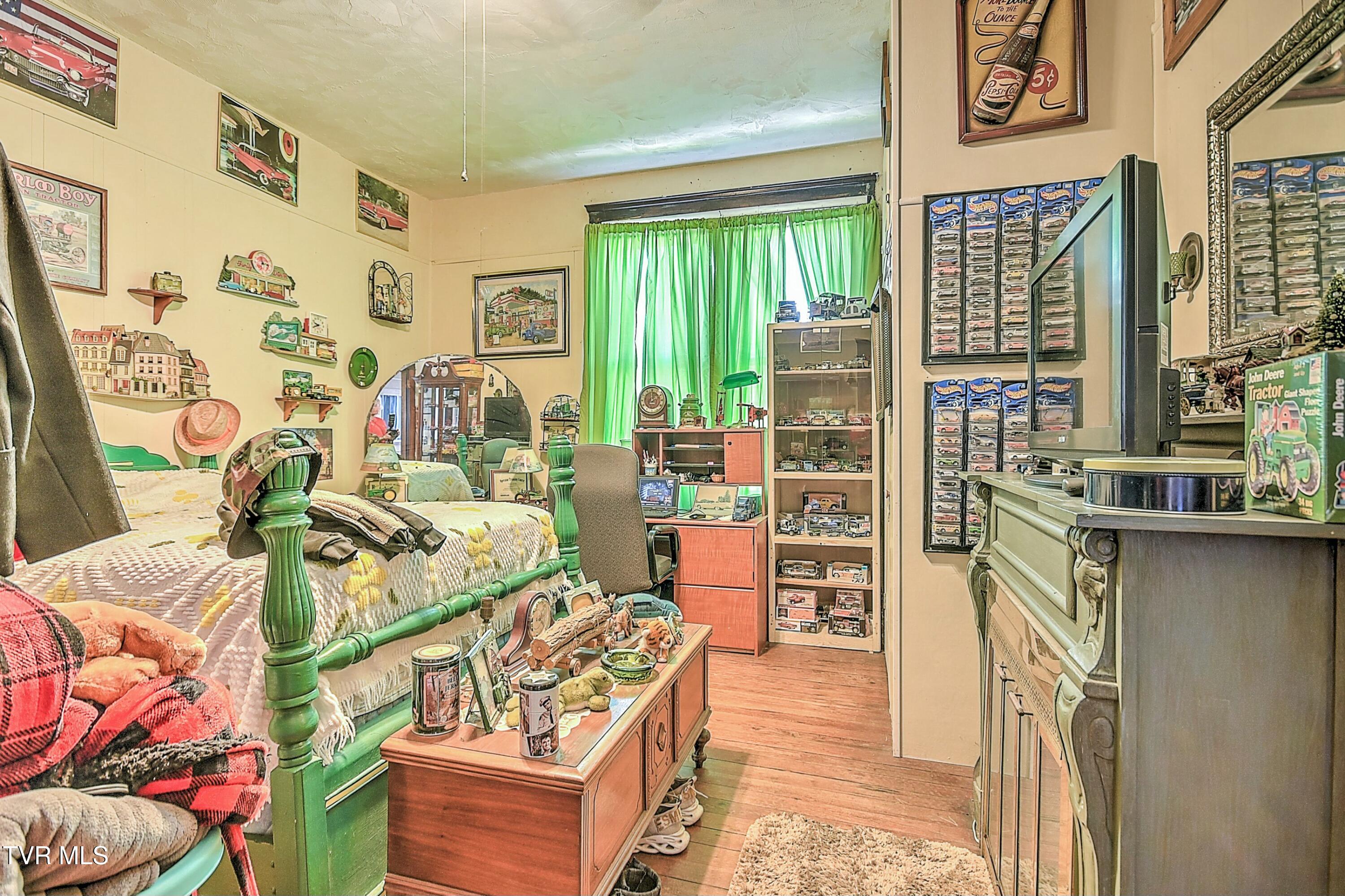 908 Weaver Pike, Bristol, Tennessee image 38