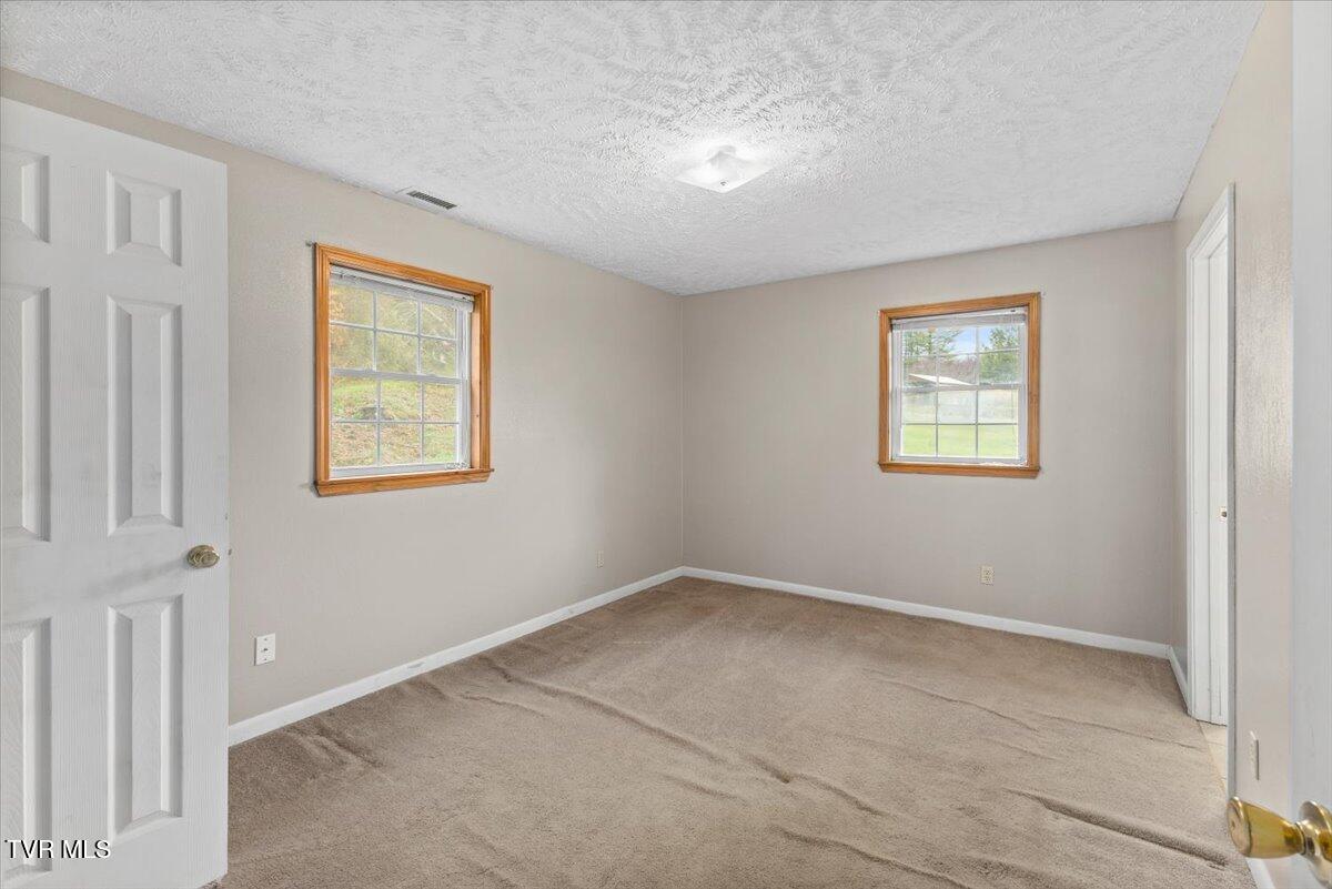 1301 Slimp Branch Road, Mountain City, Tennessee image 29